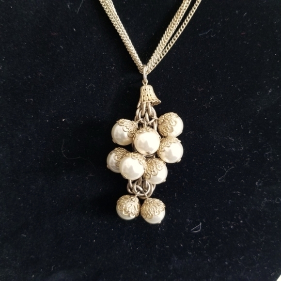 Gold Tone 4 Chain Faux Pearl Cluster Necklace 22" - Picture 2 of 5